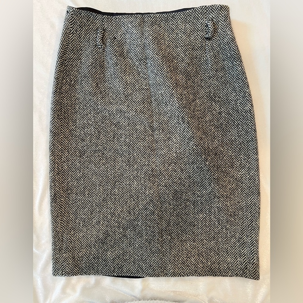 Ralph Lauren Blue Label 100% Wool Herringbone Pencil Skirt, Size 4